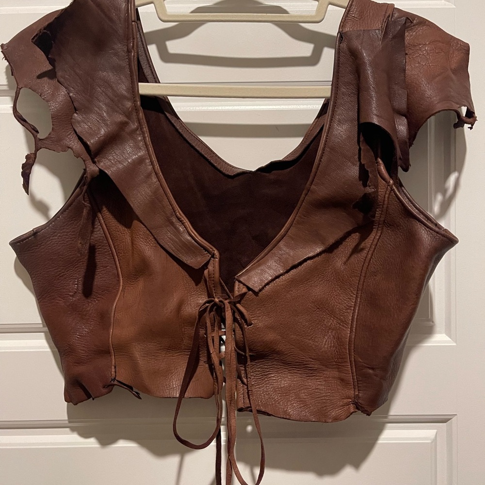Renaissance fair Brown Leather Crop Top - Picture 2 of 4
